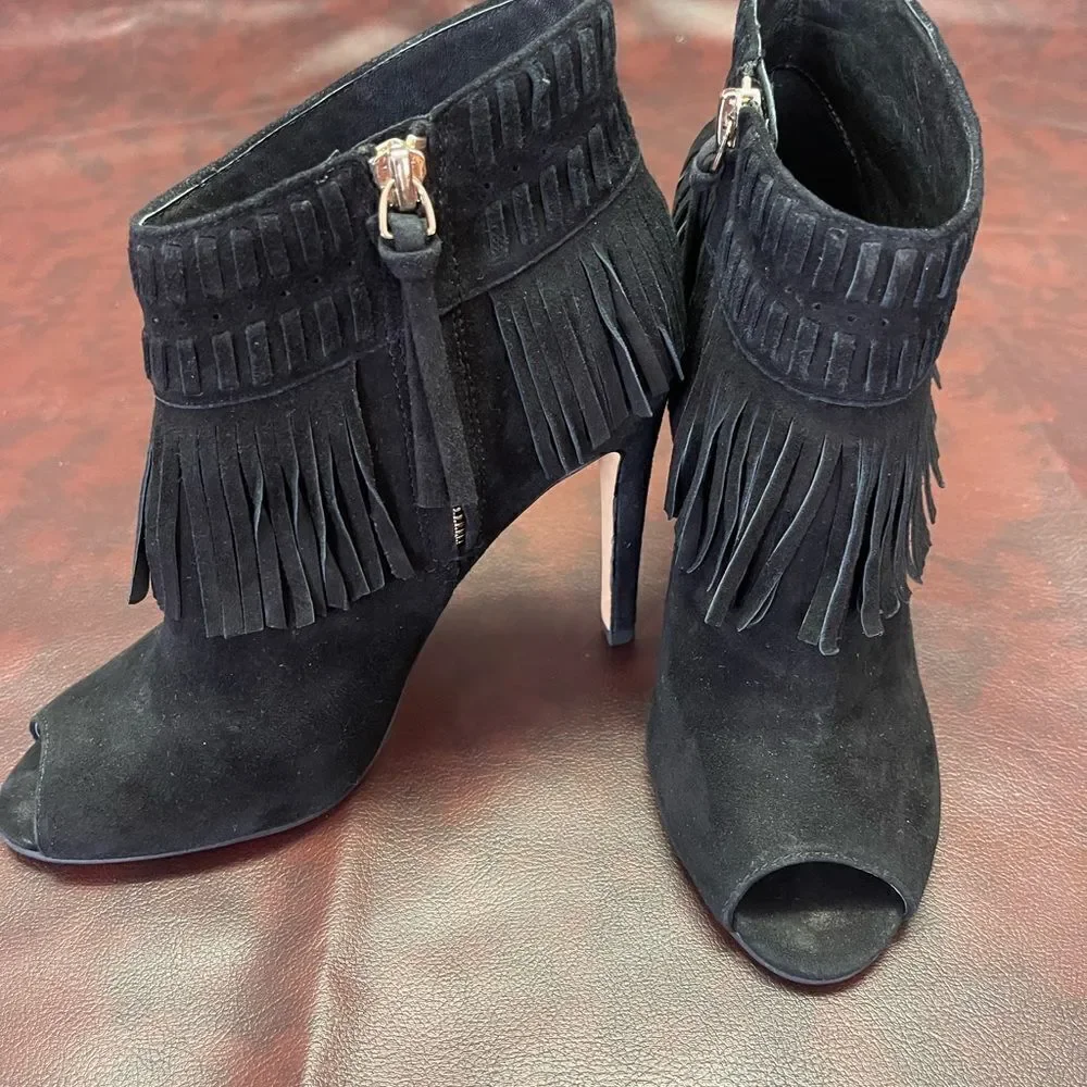 Rebecca Minkoff‎ black suede fringe heels, size 6 1/2